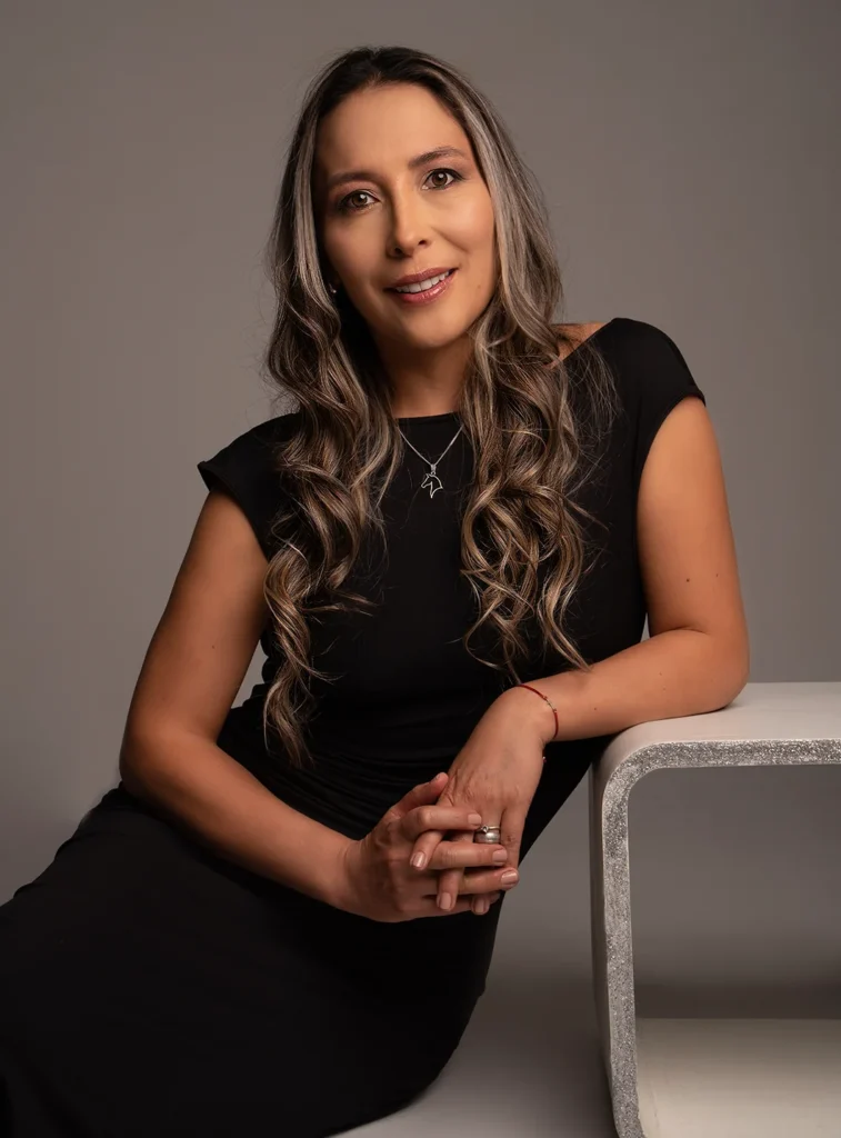 Yess Noroña Coach Financiera - Quito Ecuador